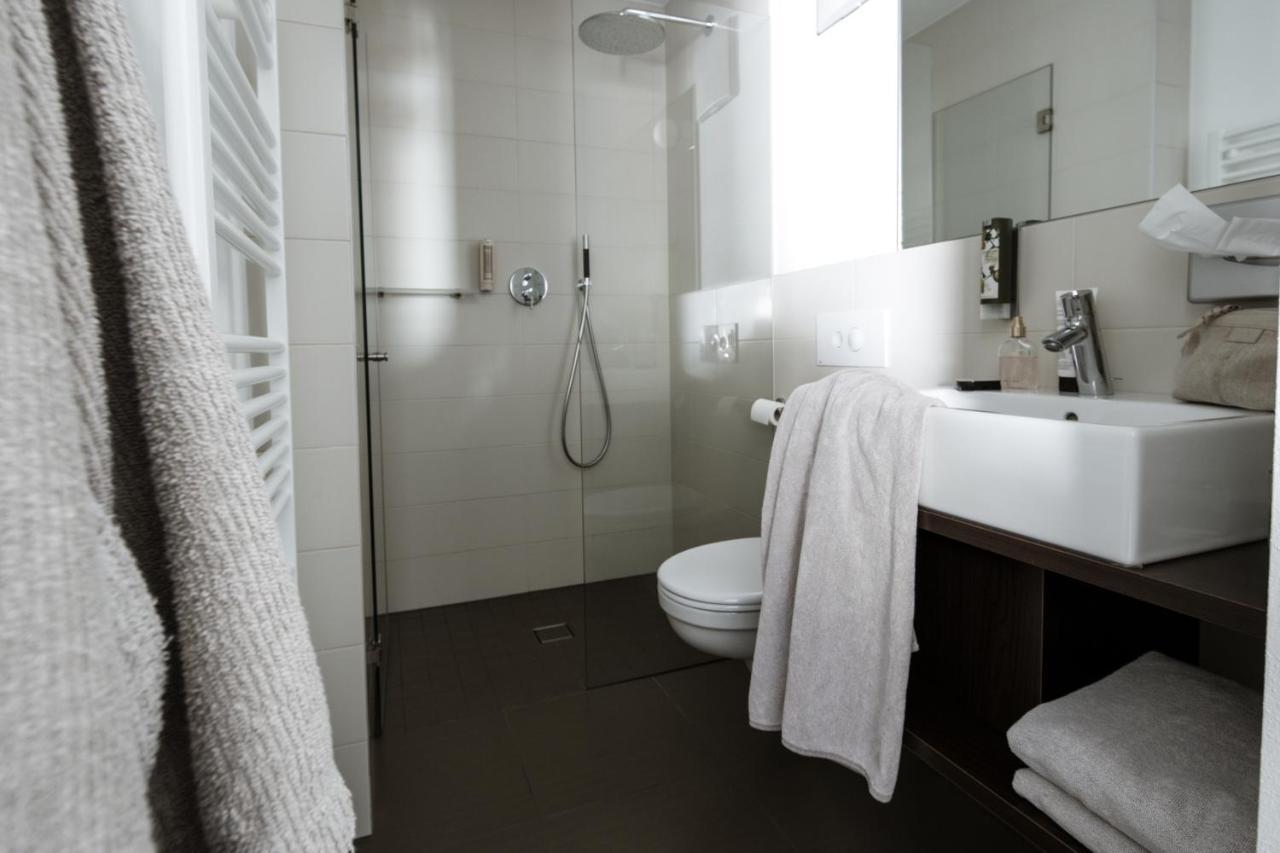Hotel Weisses Kreuz Бургузио Номер фото