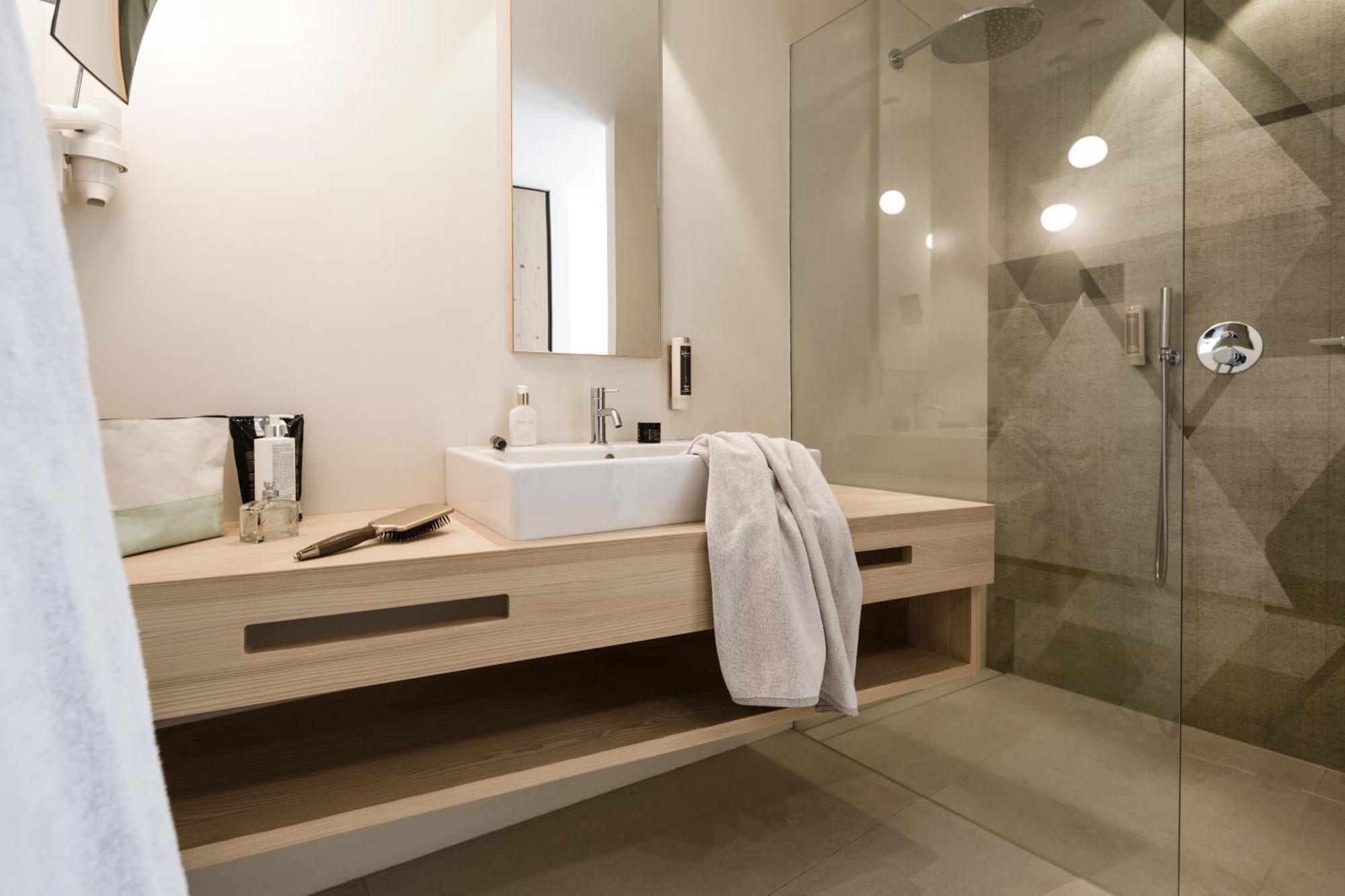 Hotel Weisses Kreuz Бургузио Номер фото