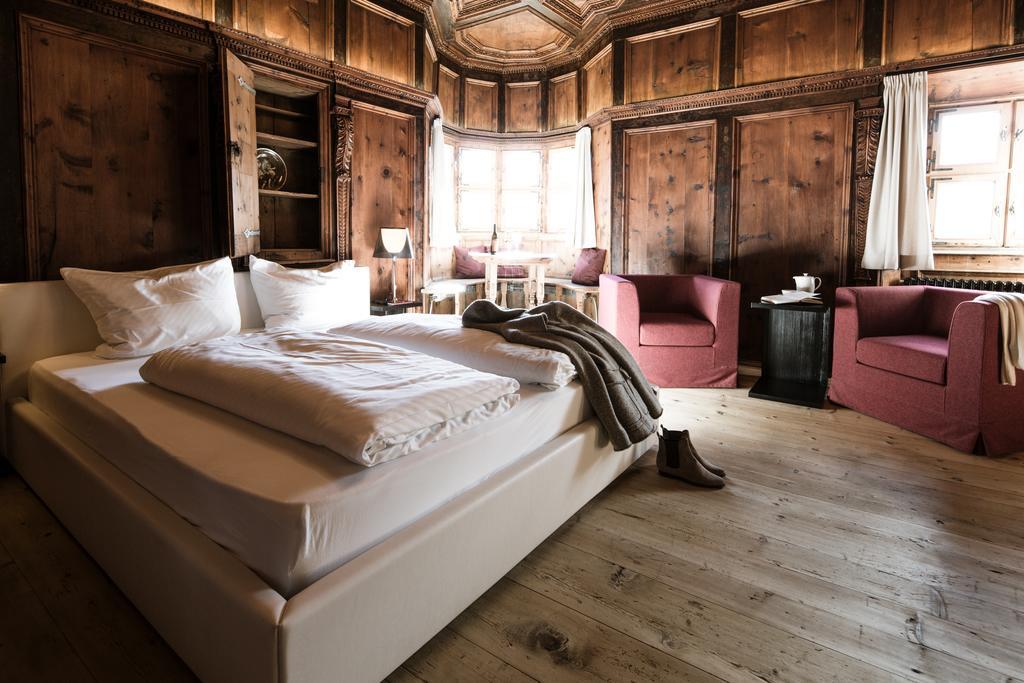 Hotel Weisses Kreuz Бургузио Экстерьер фото